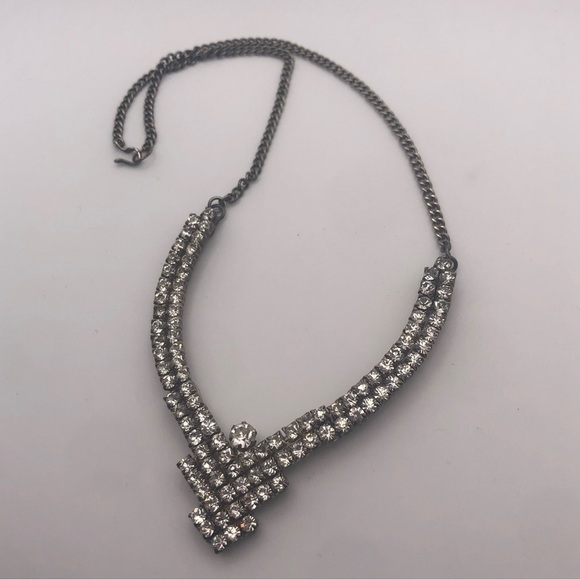 VTG Rhinestone Silver Tone Metal Set Necklace Earrings Bracelet 16”/ 2” / 7.5” - Picture 3 of 8